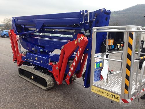 Спайдер-вышка SA22